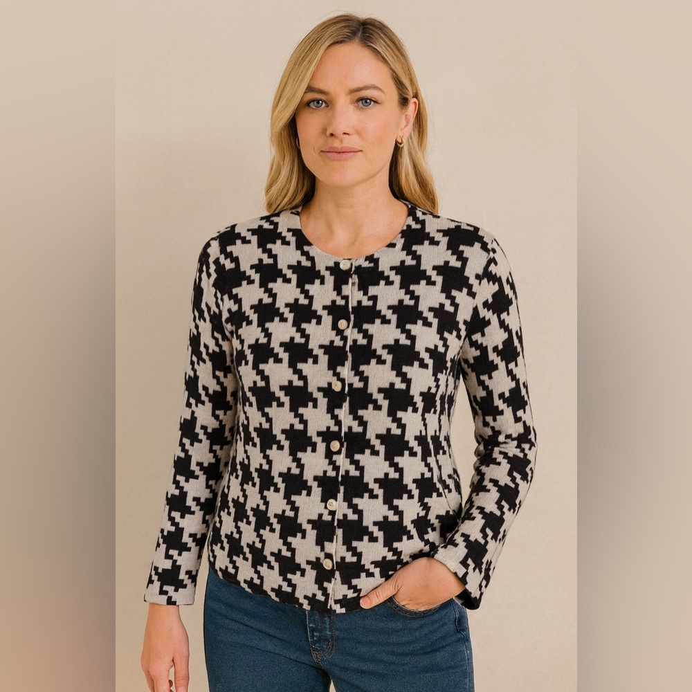 Garnet Hill Dark Gray and Cream Houndstooth Merino Cardigan